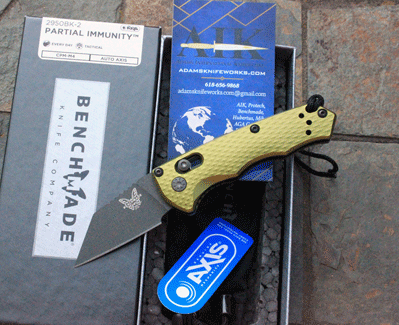 Benchmade 2950BK-2 Green PARTIAL IMMUNITY Auto Axis w/CPM-M4