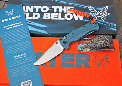 Benchmade Water Series MINI ADIRA 18065 Axis Lock  w/ Magnacut