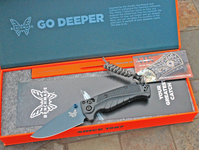 Benchmade MINI ADIRA 18065BT-01 Axis Lock w/ Magnacut