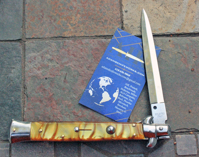 11" Italian w/ Gold Swirl Perlex & Dagger Blade