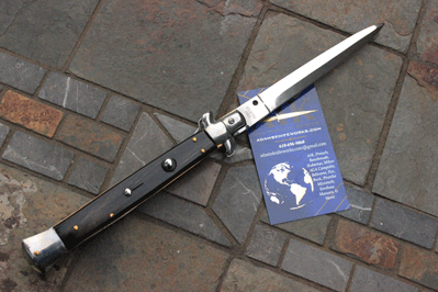 11" Italian Classic w/ Black Buffalo Horn & Dagger Blade