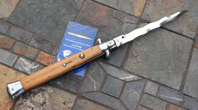 90's era 13" Italian Classic w/ Olive Wood & Kris Blade