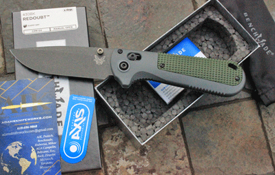 Benchmade REDOUBT Axis Folder Model 430BK