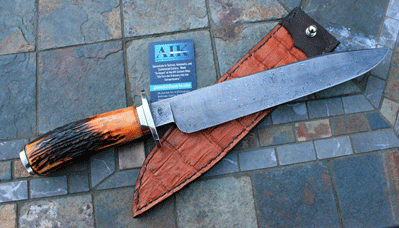 Bill Miller XLarge Damascus Fighter/Bowie w/Amber Stag