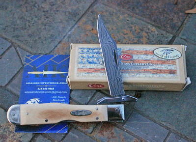 Case XX D/A Cheetah Swing Guard w/ Mammoth & Hot Blue Damascus
