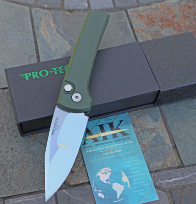 Protech Chavez Custom SCAPEGOAT Compact Auto w/Mirror Blade