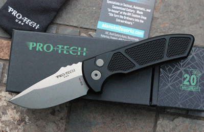 Protech SBR Short Blade Rockeye Auto w/Knurling Model LG405