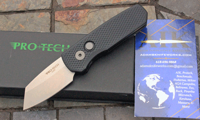 Protech R5405 TEXTURED Handle RUNT 5 w/ Reverse Tanto MAGNACUT