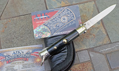 Vintage Rizzuto Style Oddball Mini Switchblade w/Bail
