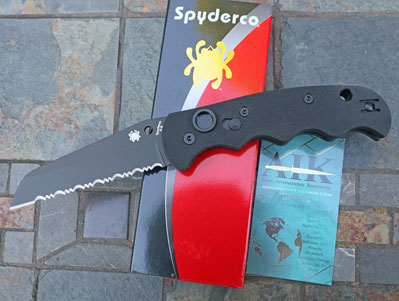 Spyderco Model C165GSBBK Autonomy Full Serrated Coast Guard Auto