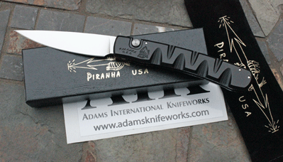 Piranha VIRUS Auto w/Black Handles & Mirror S30V