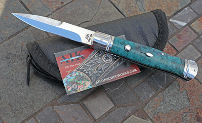 AIK VINDICATOR 9.0 Integral Auto Bayonet w/Blue Box Elder